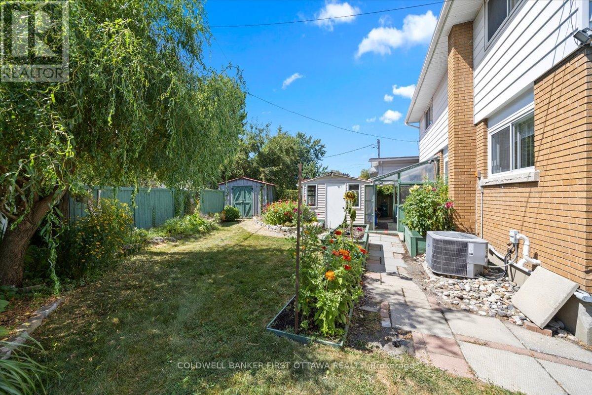 Photo 37 of 2326 Harding Road, Ottawa ON