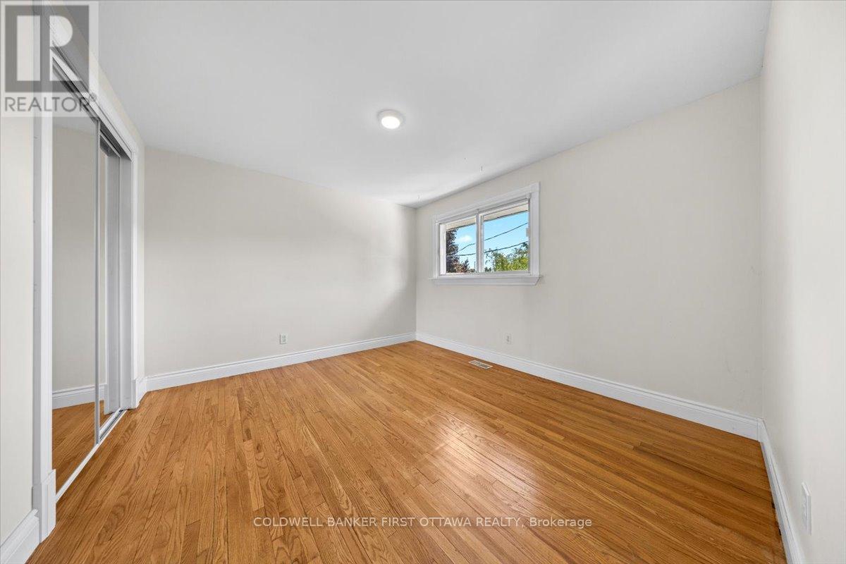Photo 7 of 2326 Harding Road, Ottawa ON