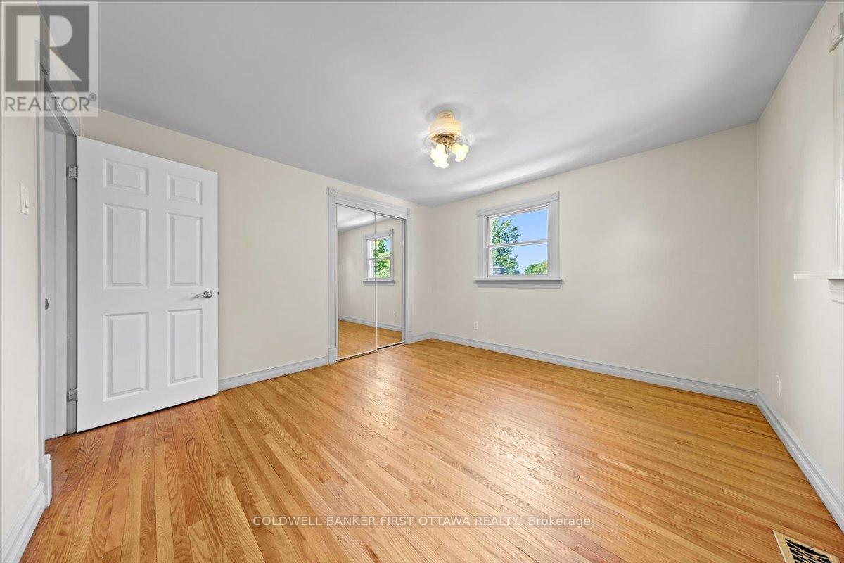Photo 9 of 2326 Harding Road, Ottawa ON