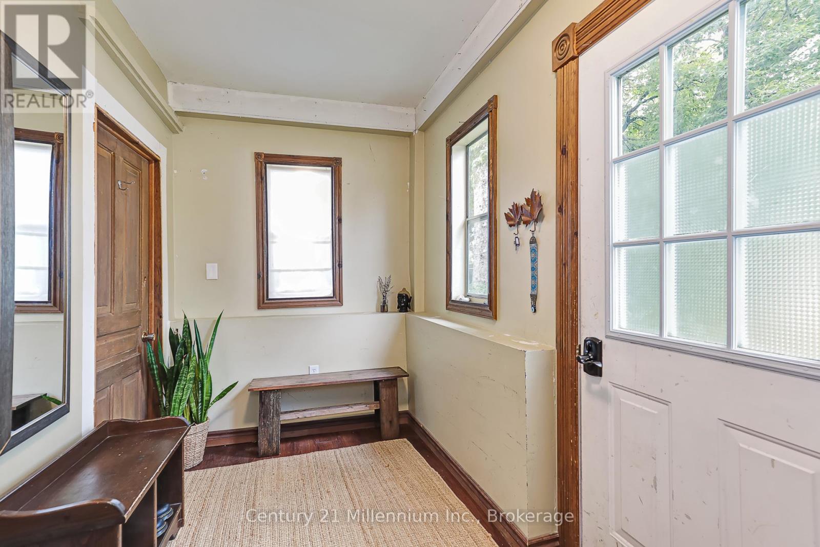 Photo 15 of 421 Napier Street, Collingwood ON