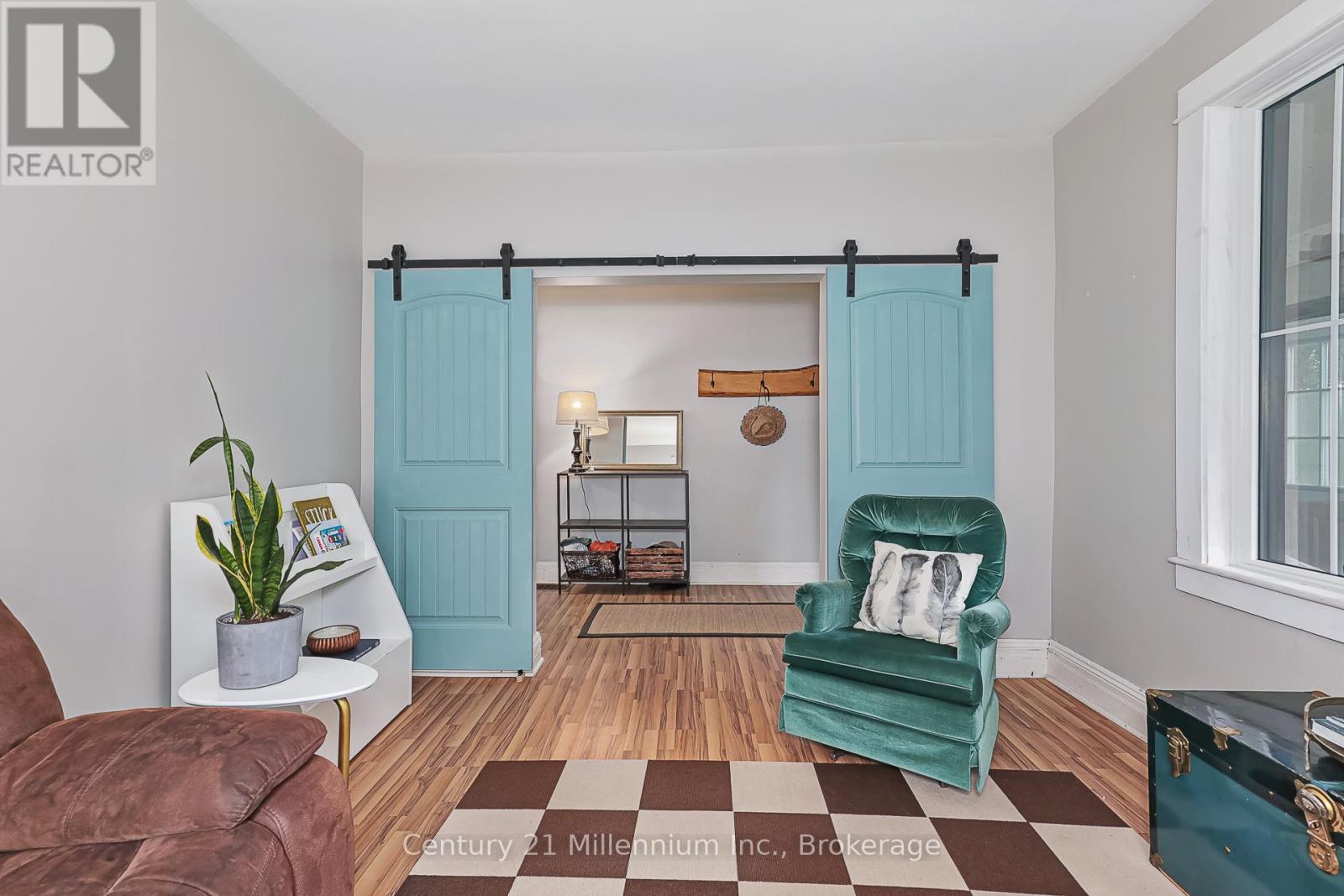 Photo 22 of 421 Napier Street, Collingwood ON