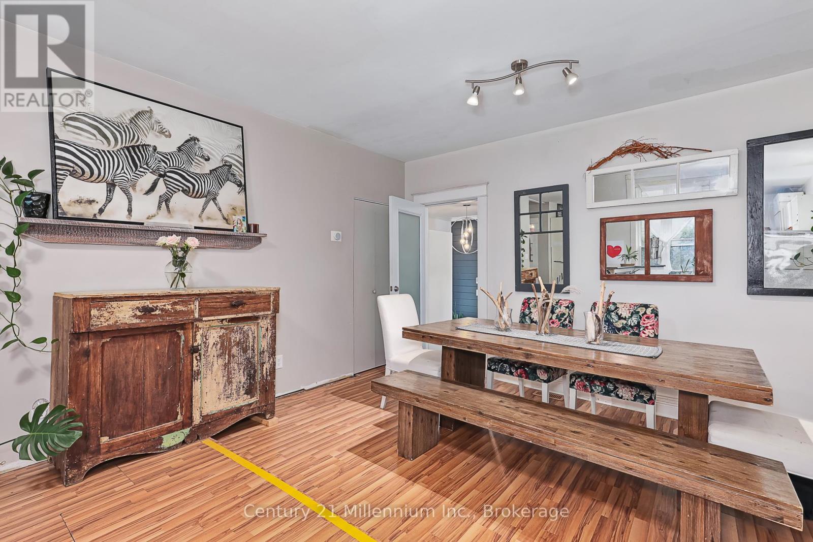 Photo 28 of 421 Napier Street, Collingwood ON
