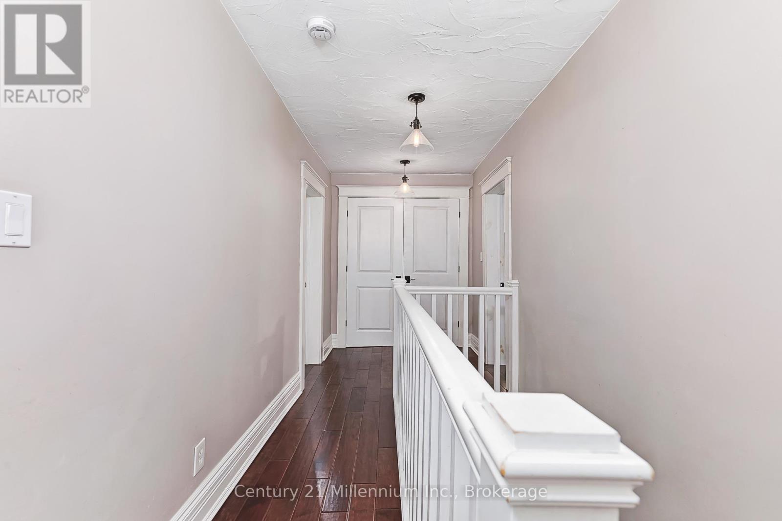 Photo 33 of 421 Napier Street, Collingwood ON
