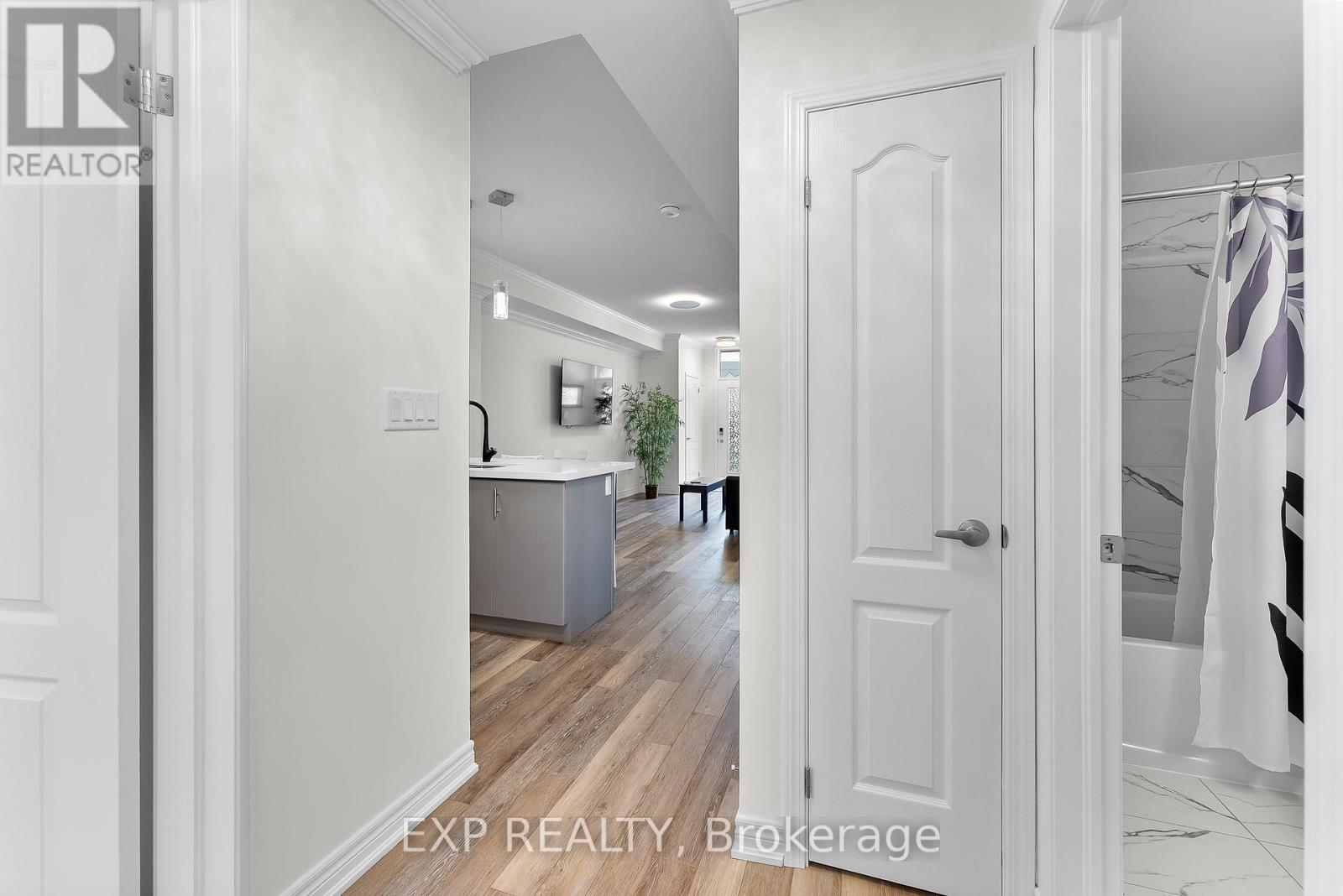 Photo 15 of 9 5016 Serena Drive, Lincoln ON