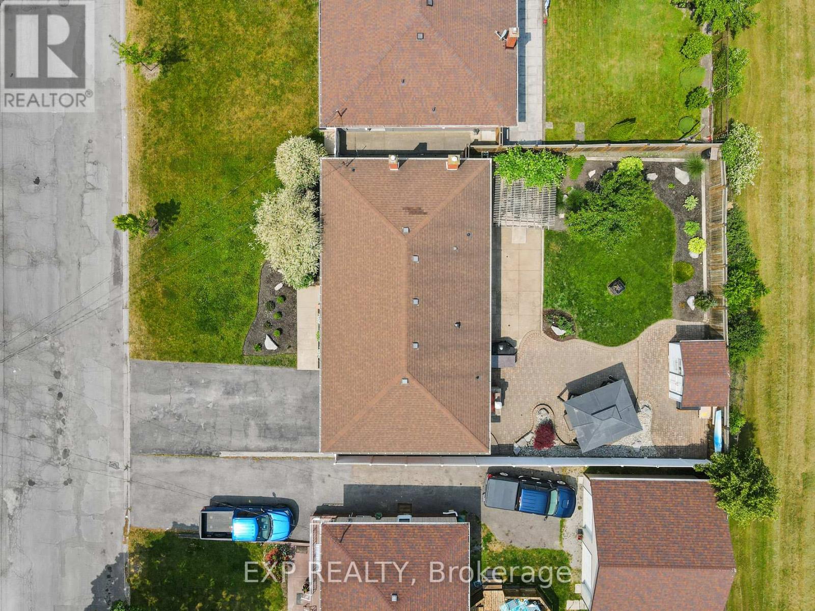 Photo 36 of 653 Lincoln Street, Welland ON