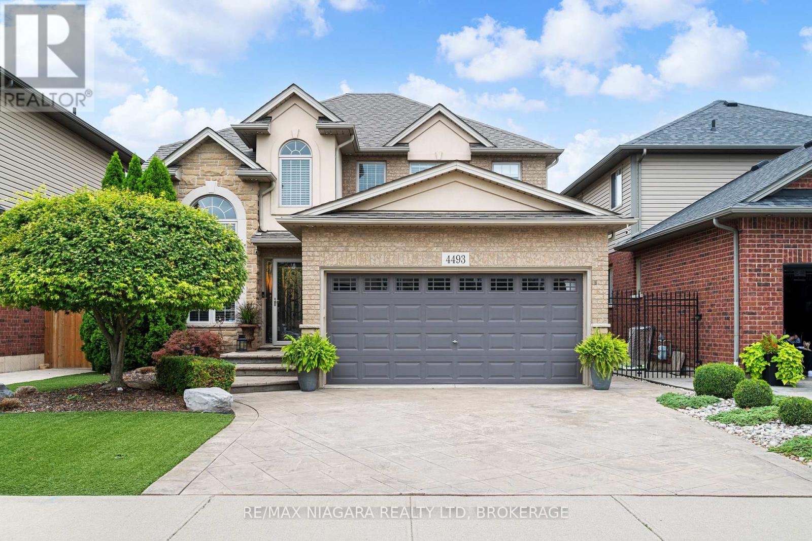Photo 1 of 4493 Frances Crescent, Lincoln ON