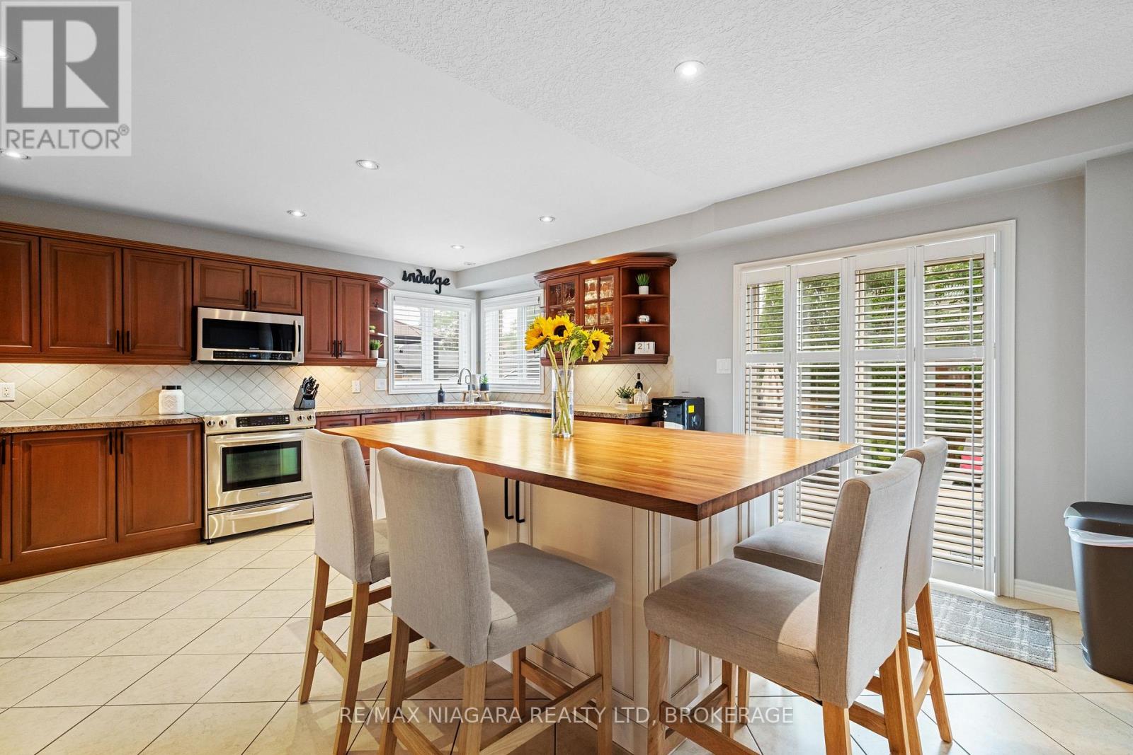Photo 13 of 4493 Frances Crescent, Lincoln ON