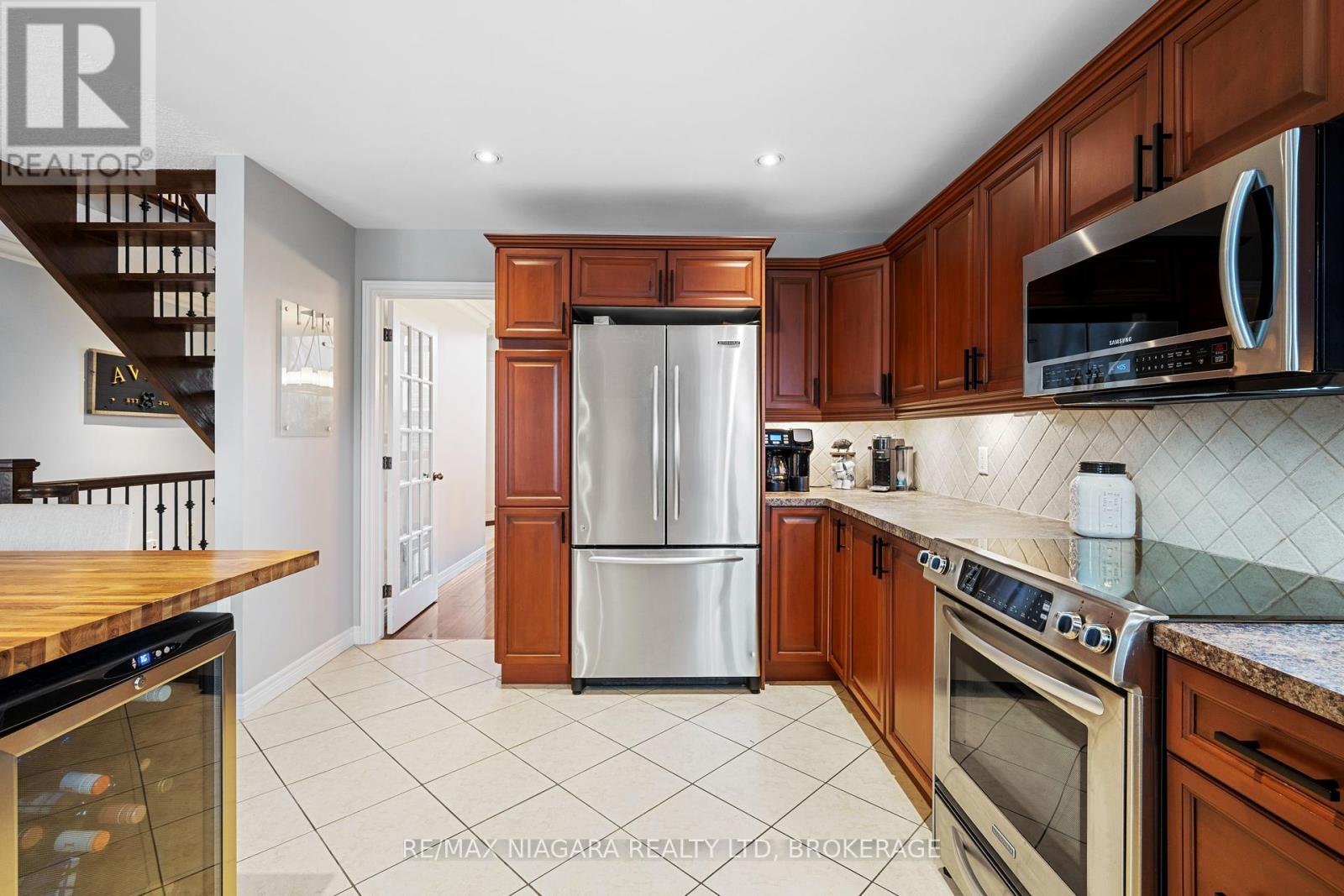 Photo 17 of 4493 Frances Crescent, Lincoln ON