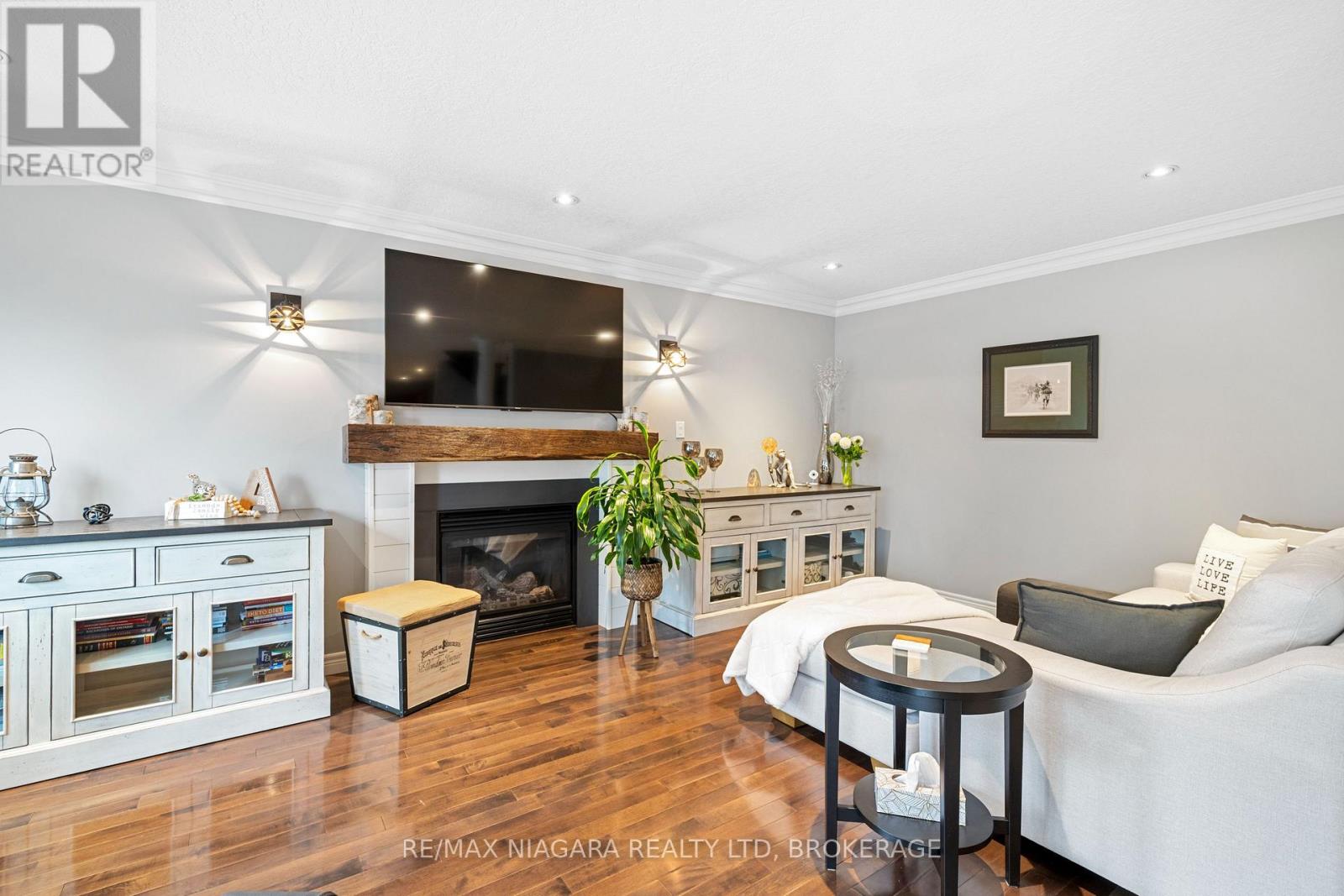 Photo 19 of 4493 Frances Crescent, Lincoln ON