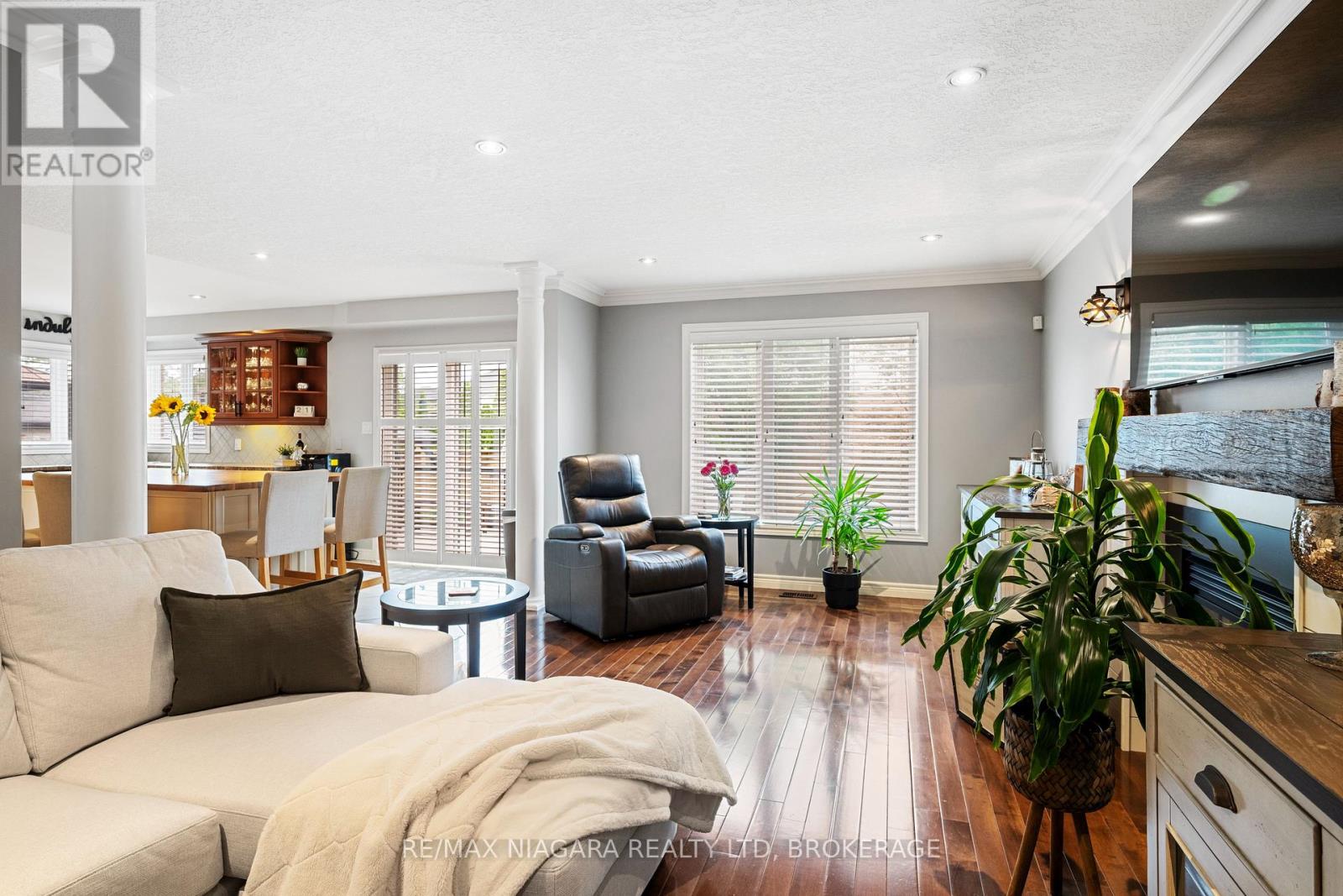 Photo 20 of 4493 Frances Crescent, Lincoln ON