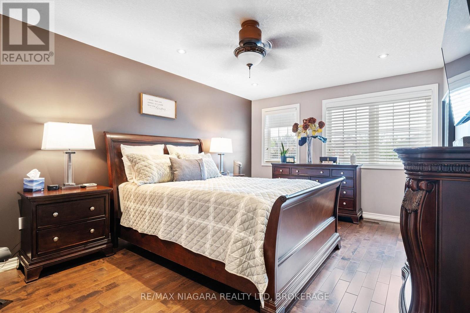 Photo 22 of 4493 Frances Crescent, Lincoln ON