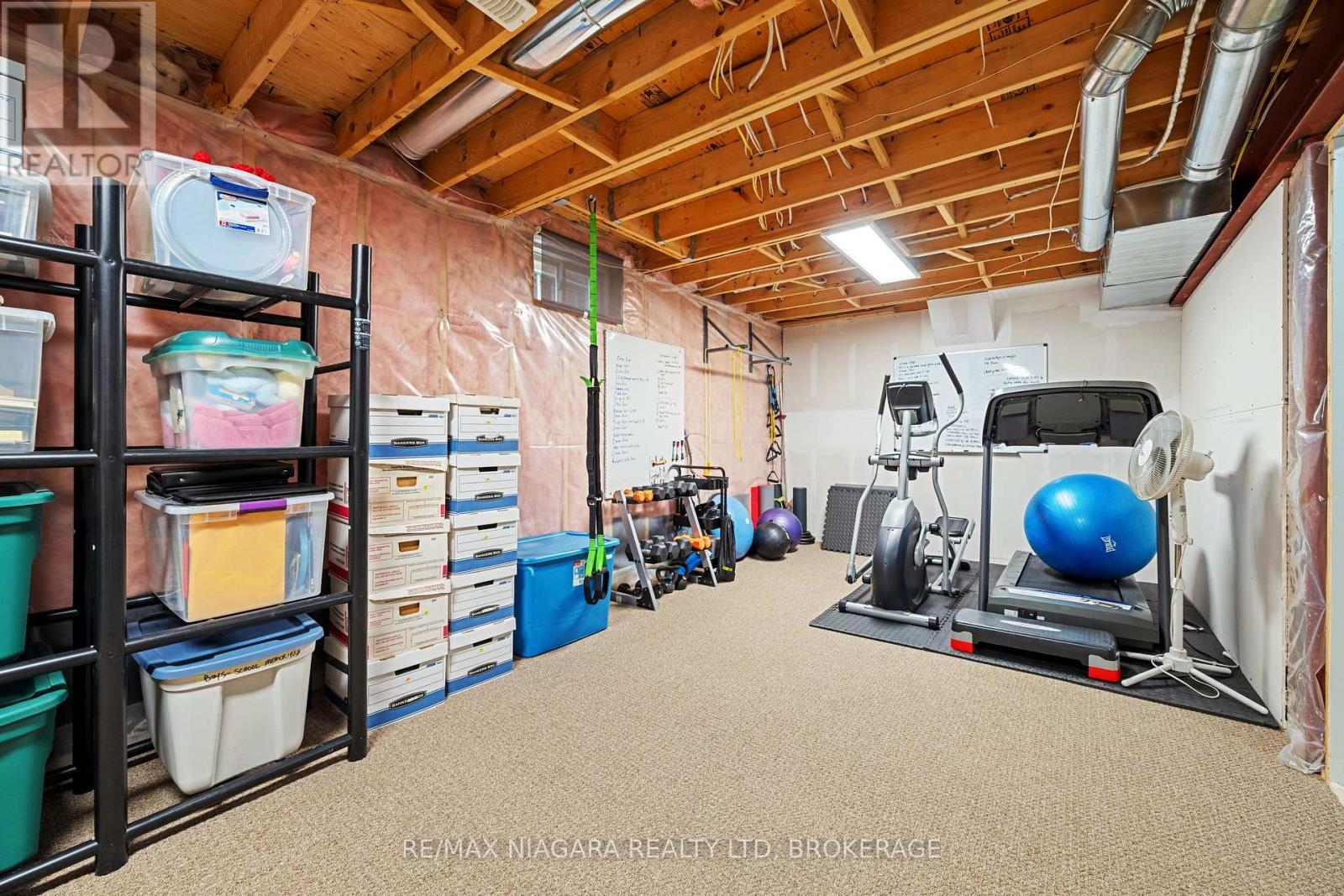 Photo 35 of 4493 Frances Crescent, Lincoln ON
