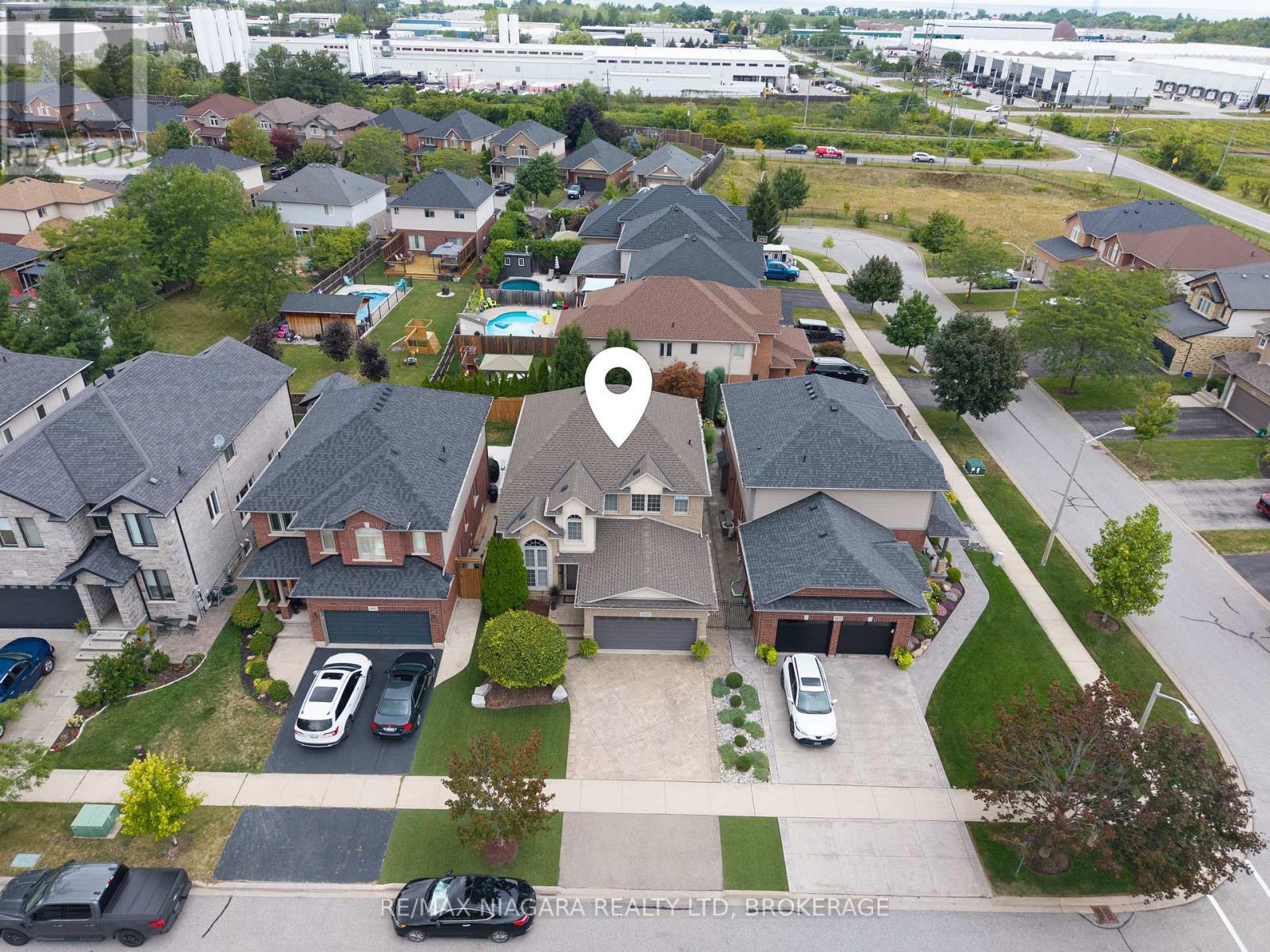 Photo 41 of 4493 Frances Crescent, Lincoln ON