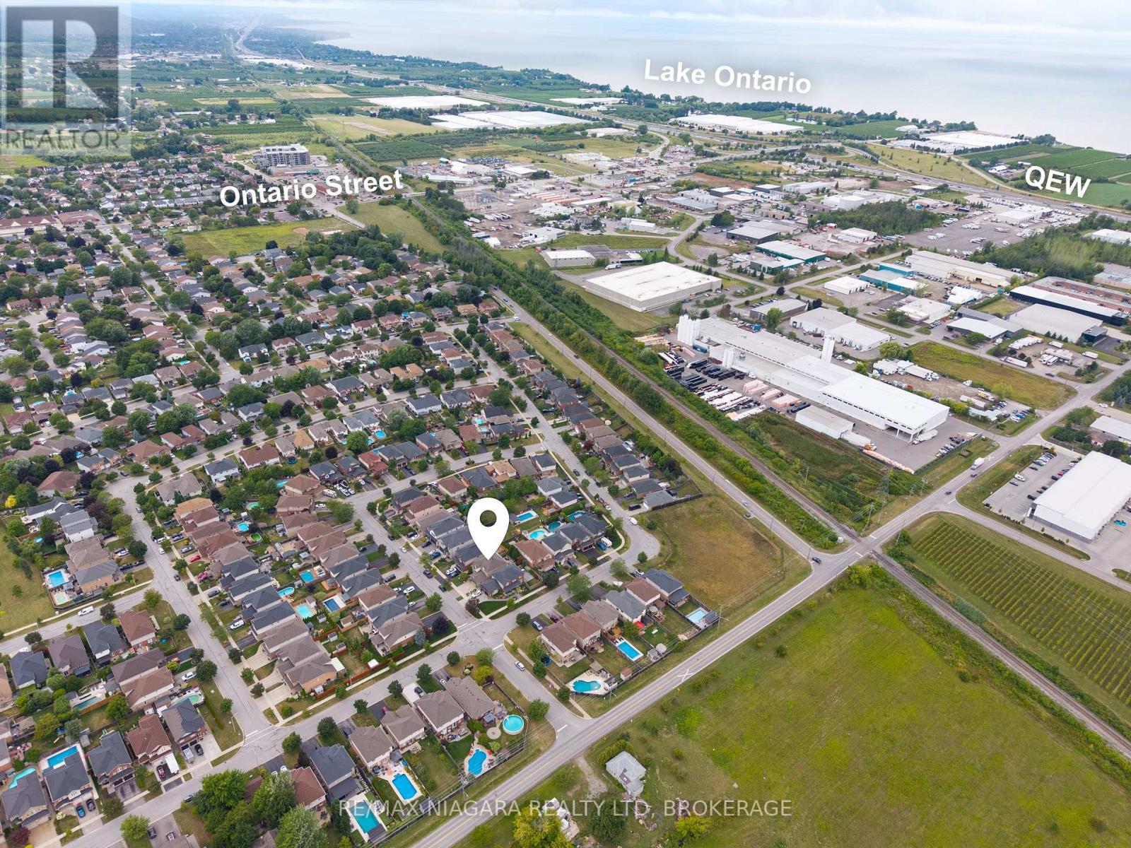 Photo 42 of 4493 Frances Crescent, Lincoln ON