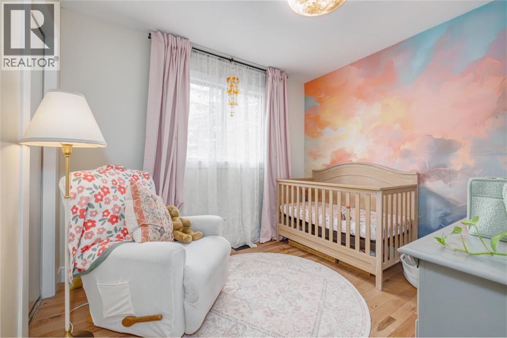 Single Family House for Sale in   Avenue SW Richmond Calgary 