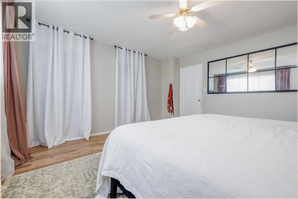 Single Family House for Sale in   Avenue SW Richmond Calgary 