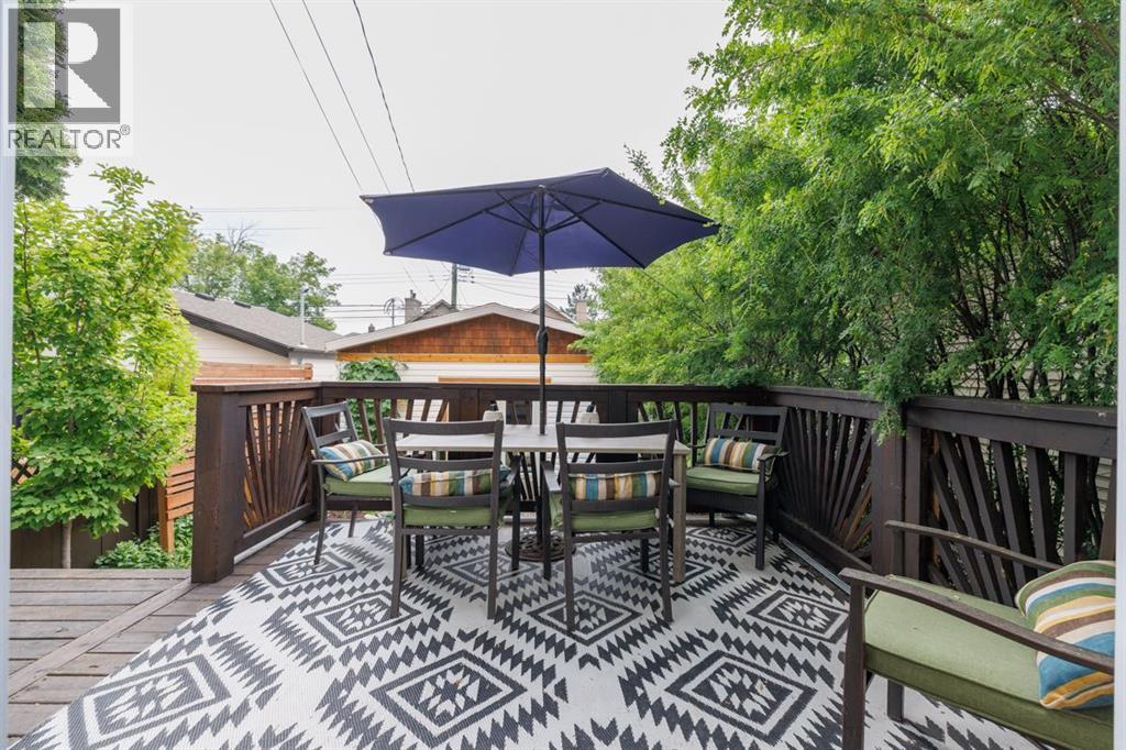 Single Family House for Sale in   Avenue SW Richmond Calgary 
