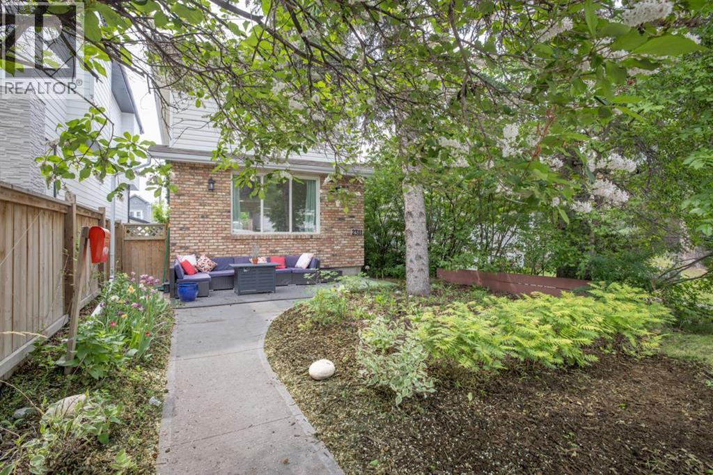 Single Family House for Sale in   Avenue SW Richmond Calgary 