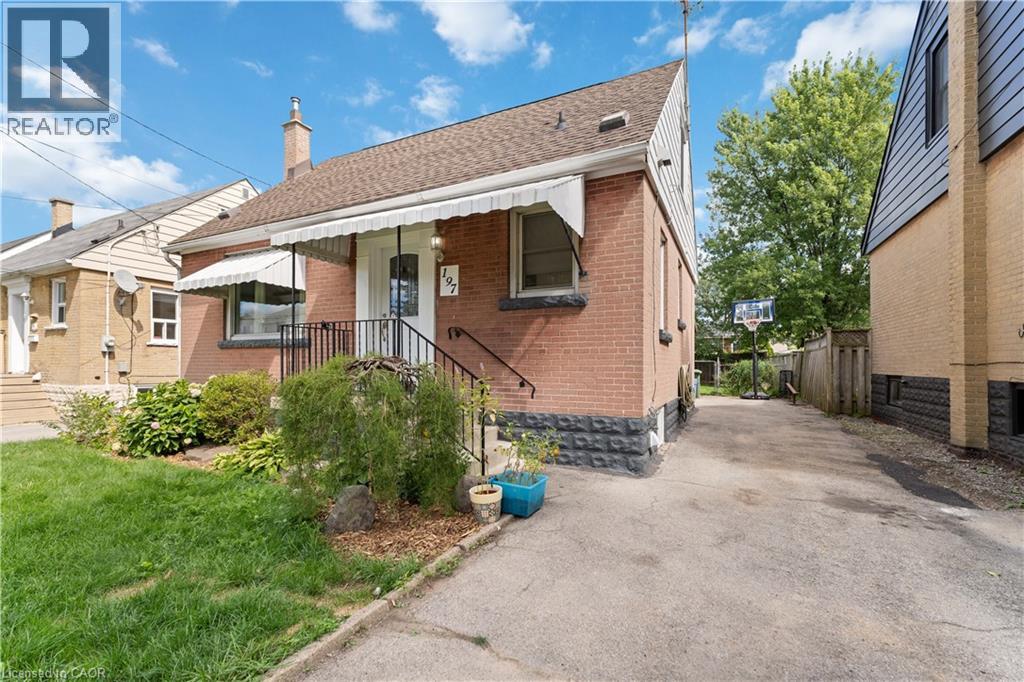 Photo 1 of 197 East 12 Th Street, Hamilton ON