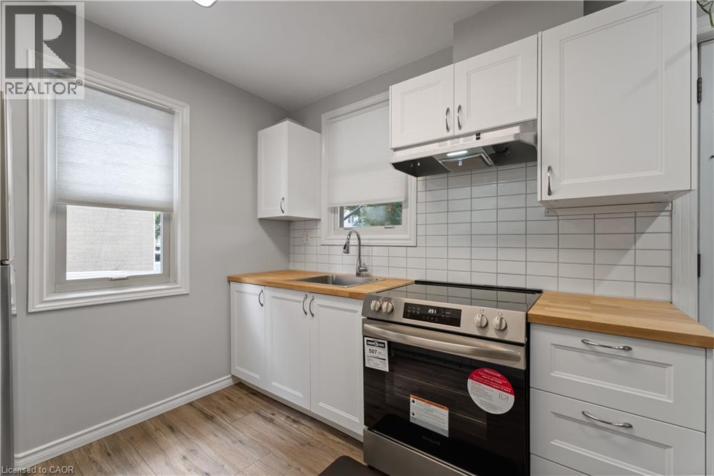 Photo 8 of 197 East 12 Th Street, Hamilton ON