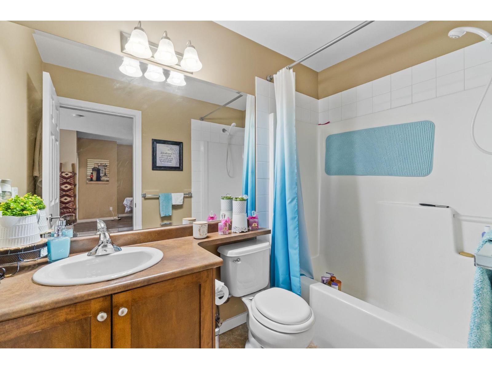 Photo 13 of 308 13277 108th Avenue, Surrey BC
