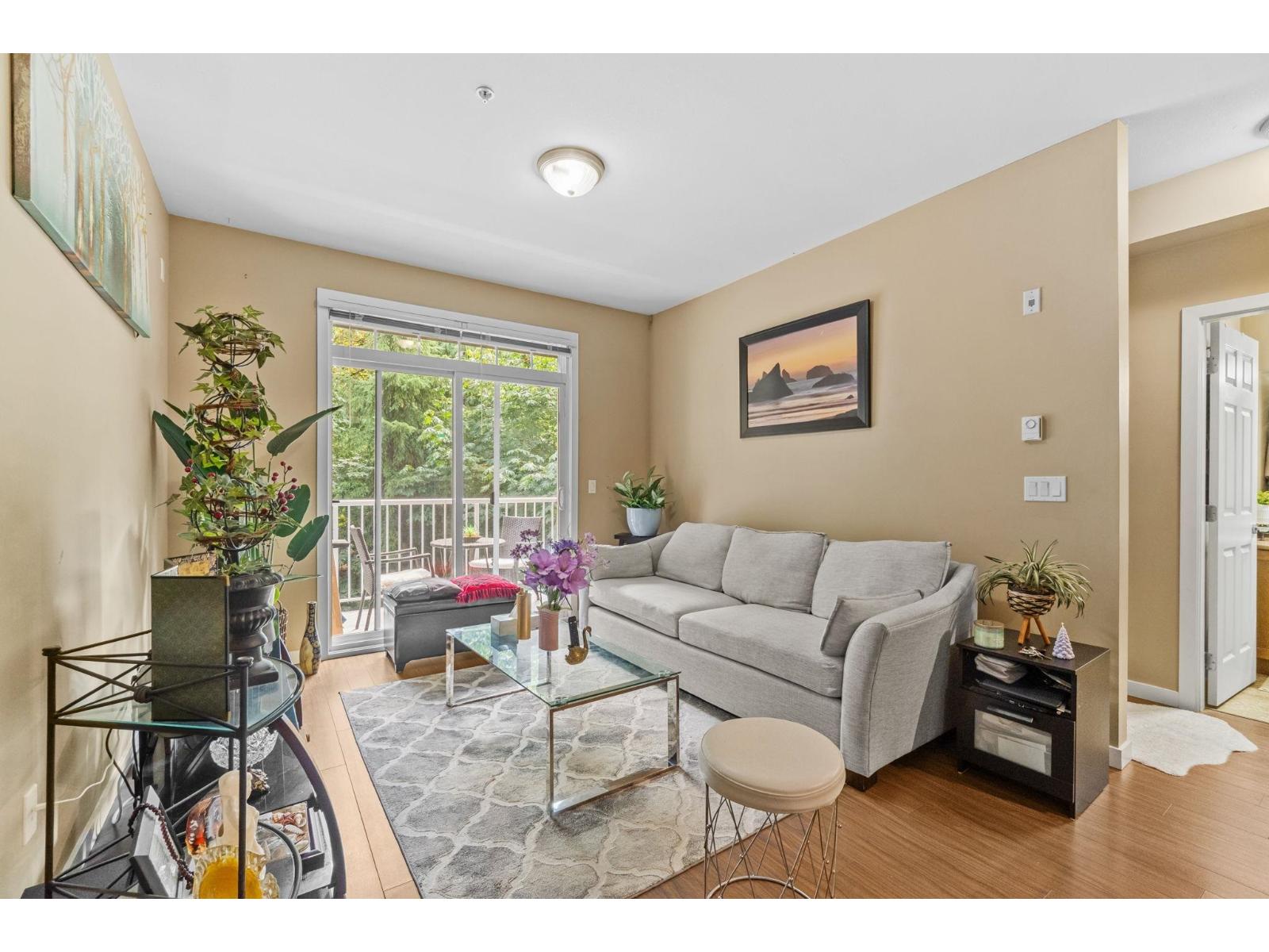 Photo 4 of 308 13277 108th Avenue, Surrey BC