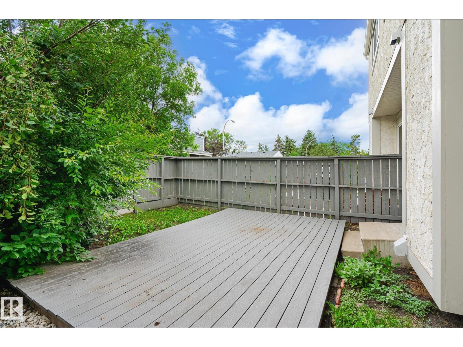 Photo 30 of 540 Willow Co Nw, Edmonton AB