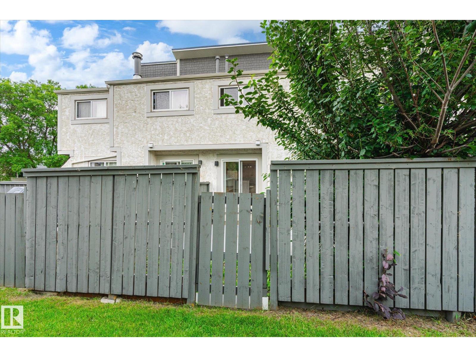Photo 31 of 540 Willow Co Nw, Edmonton AB