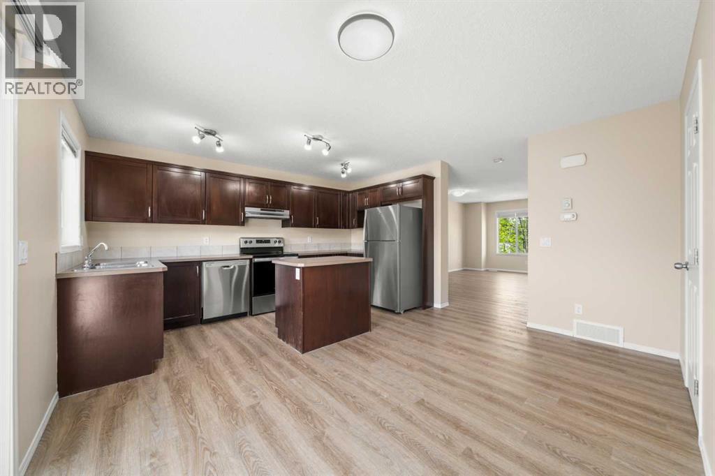 Photo 10 of 481 Cimarron Boulevard, Okotoks AB