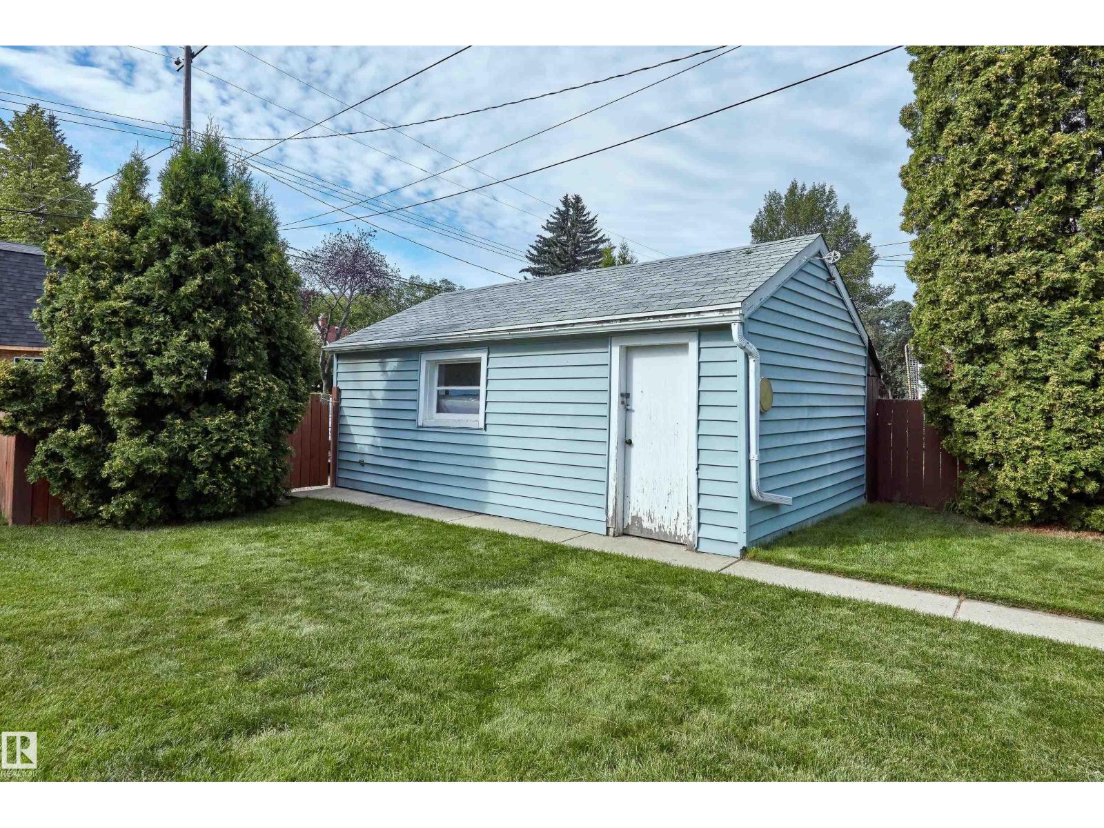 Photo 31 of 11127 71 Av Nw, Edmonton AB