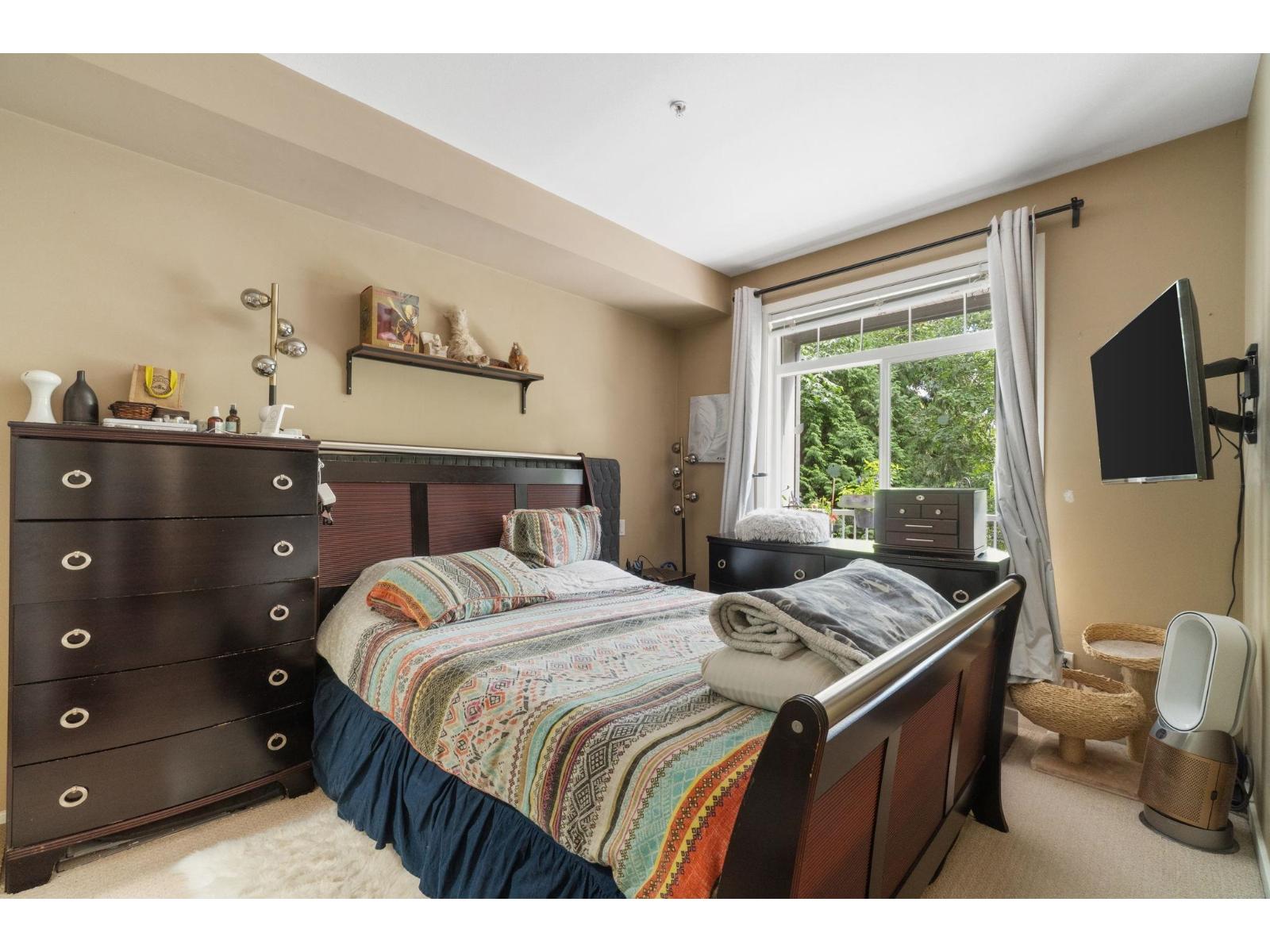 Photo 8 of 205 13277 108th Avenue, Surrey BC