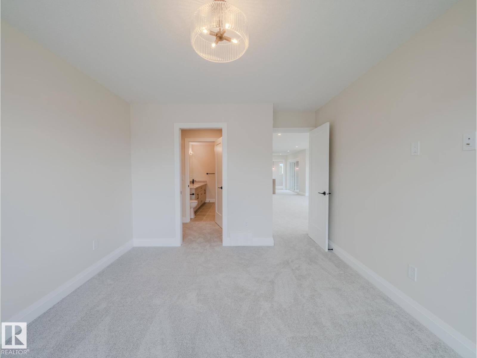 Photo 30 of 6704 Crawford Wy Sw, Edmonton AB
