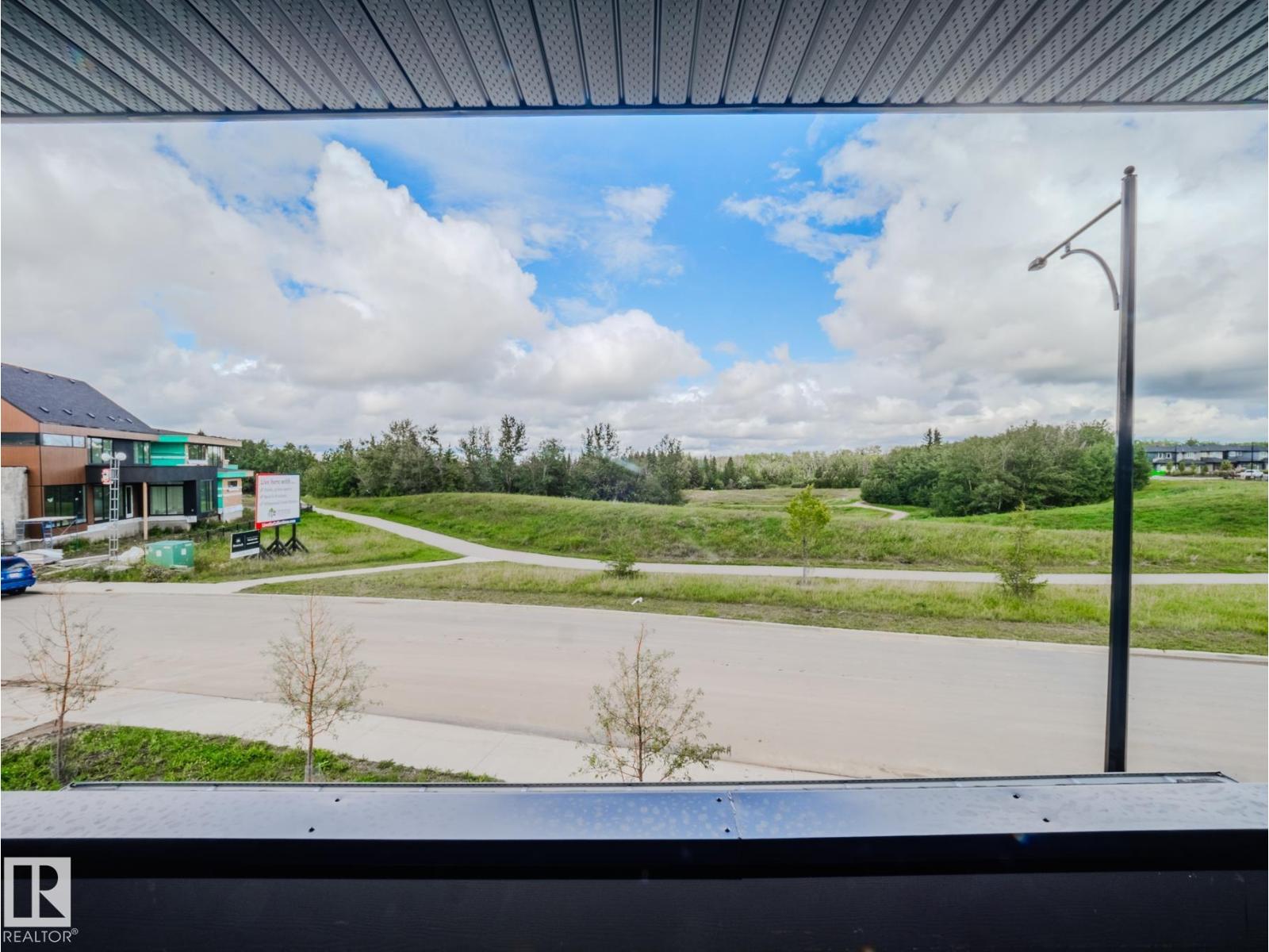 Photo 1 of 6704 Crawford Wy Sw, Edmonton AB