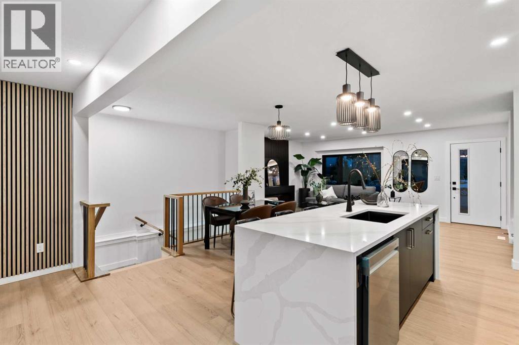 Single Family House Bungalow for Sale in  th Street SW Glamorgan Calgary 