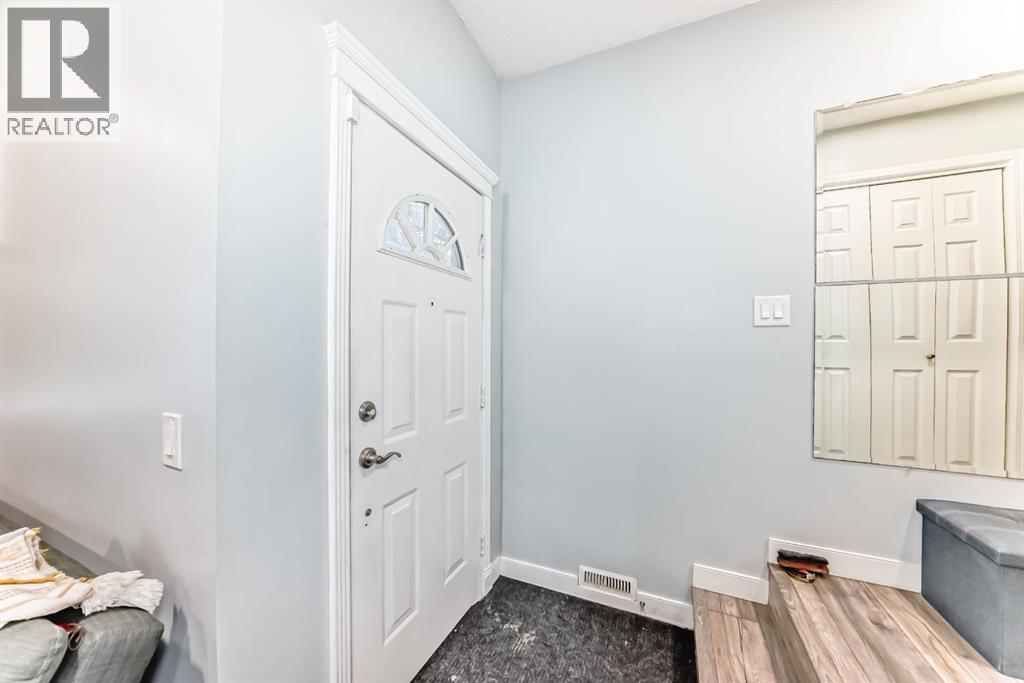 Single Family House Bungalow for Sale in  Pinegreen Close NE Pineridge Calgary 