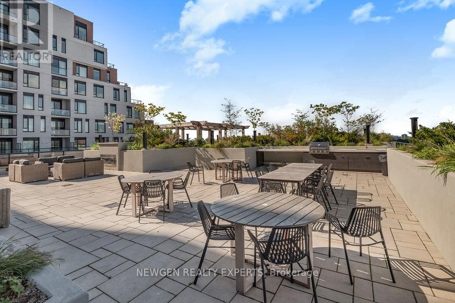 Photo 33 of 521 3100 Keele Street, Toronto ON