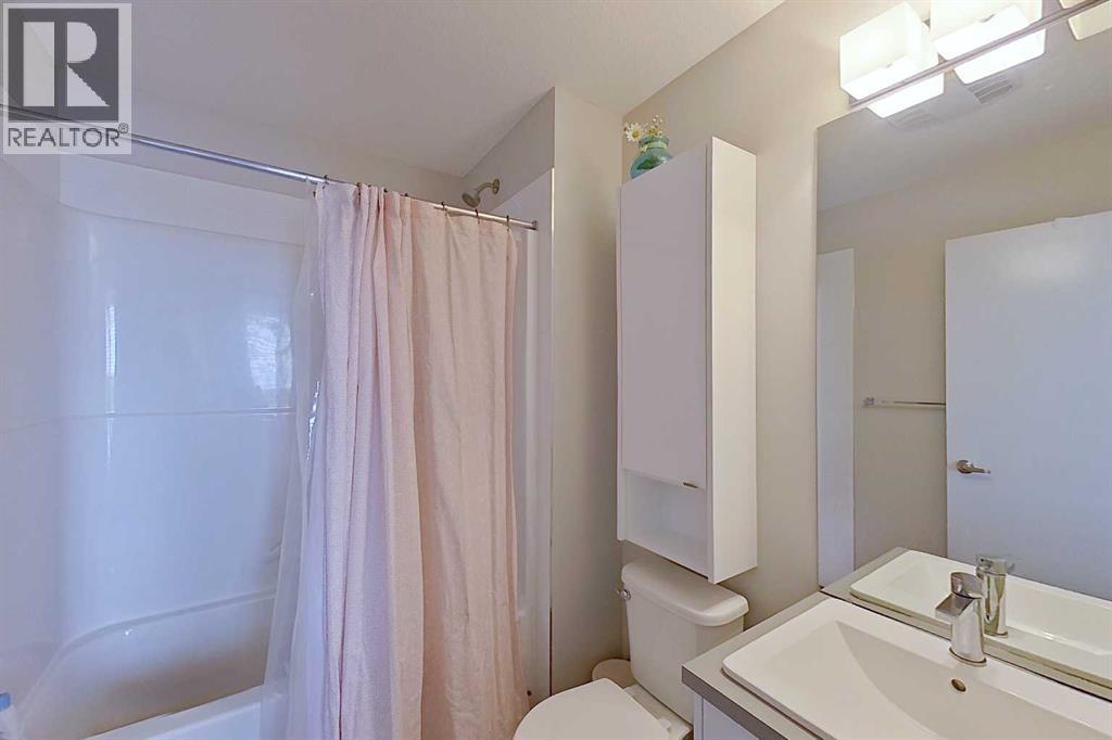 Single Family House for Sale in   Street NW Bowness Calgary 