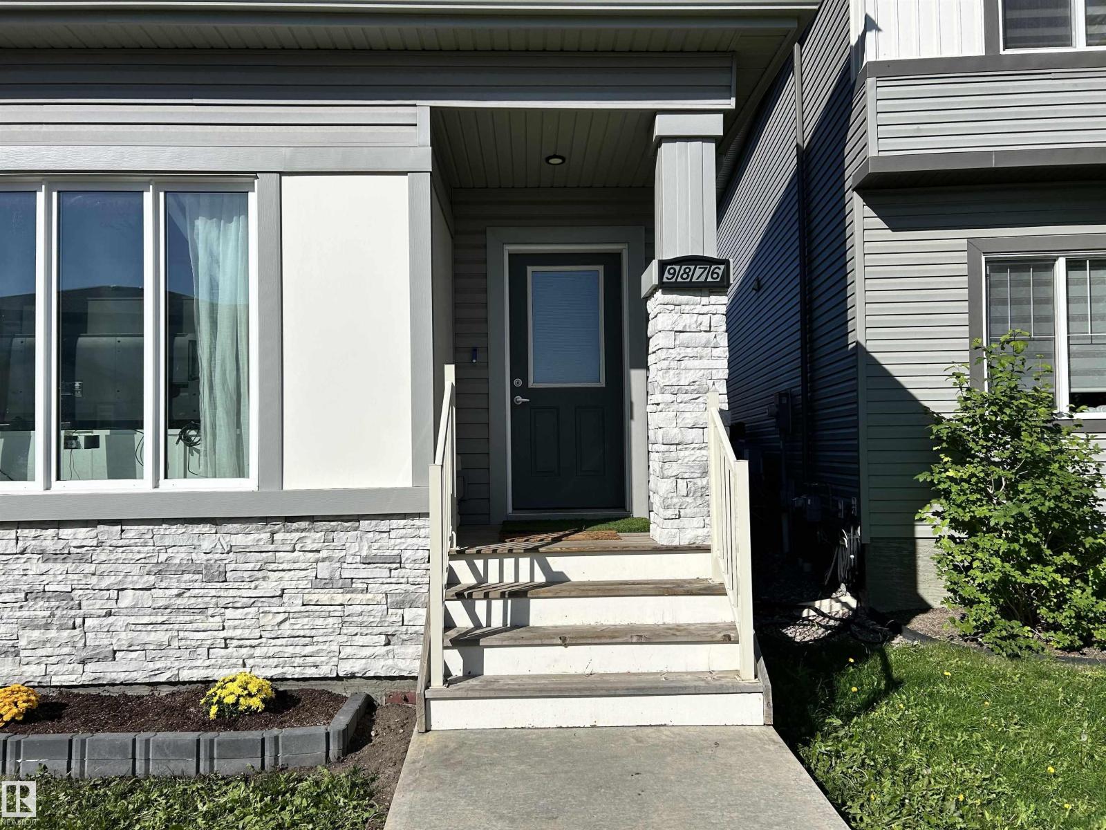Photo 11 of 9876 206 St Nw, Edmonton AB