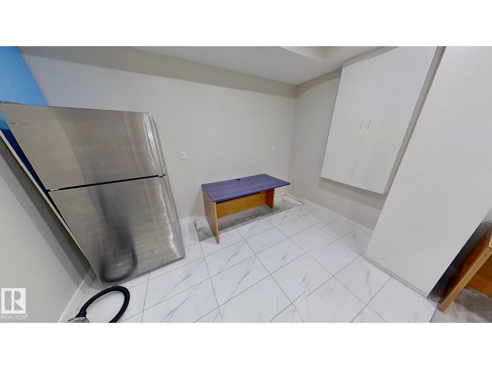 Photo 36 of 9876 206 St Nw, Edmonton AB