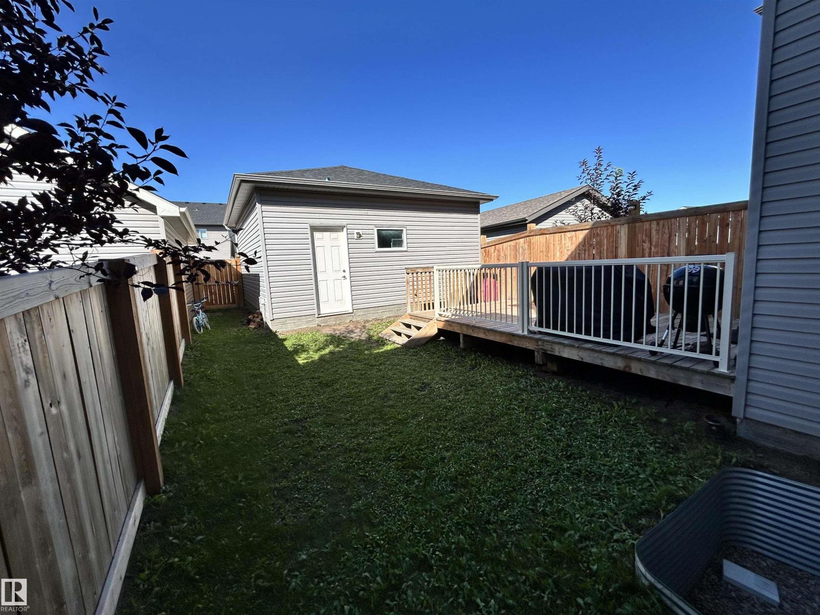 Photo 2 of 9876 206 St Nw, Edmonton AB
