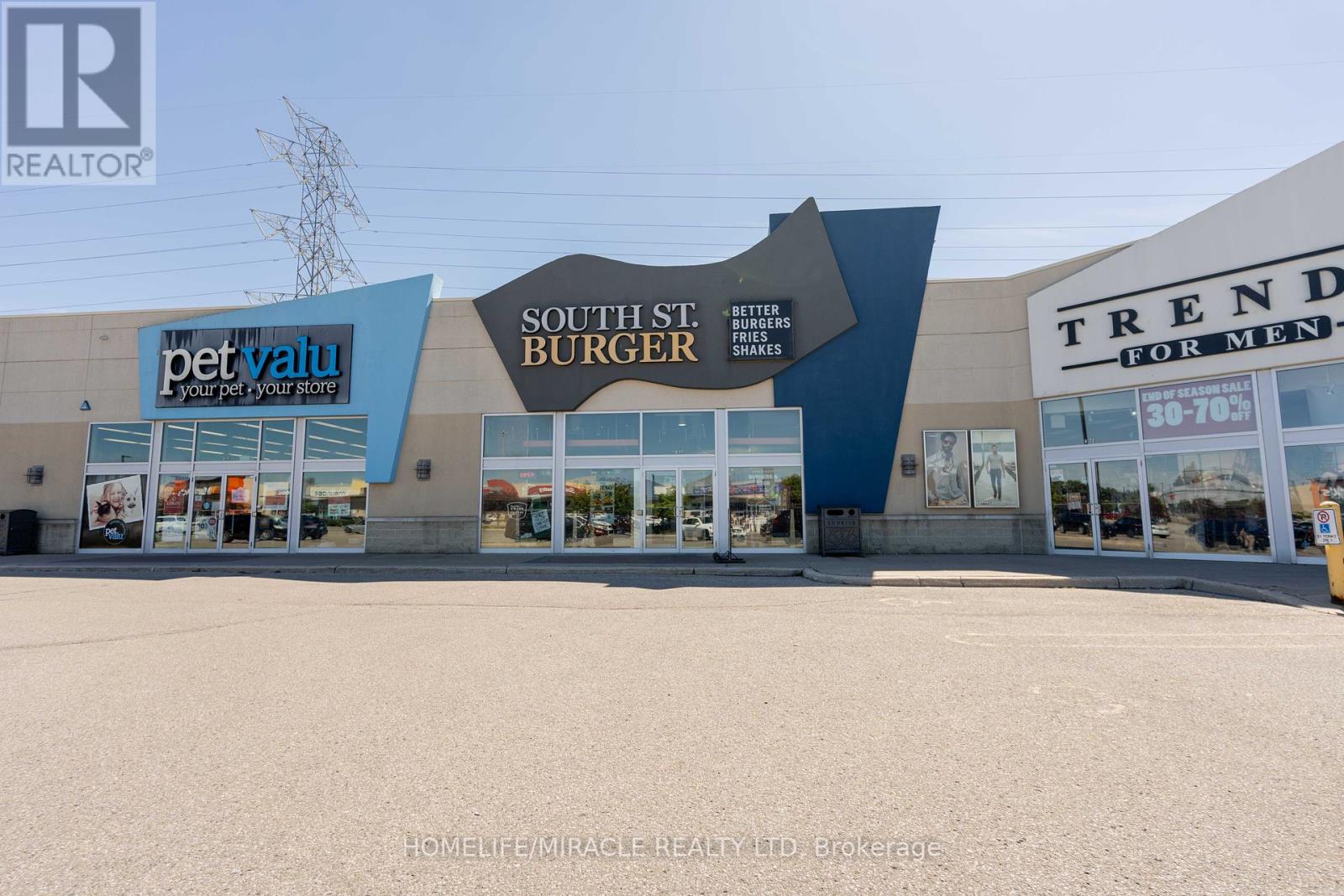 Photo 2 of B 19 1400 Ottawa Street S, Kitchener ON