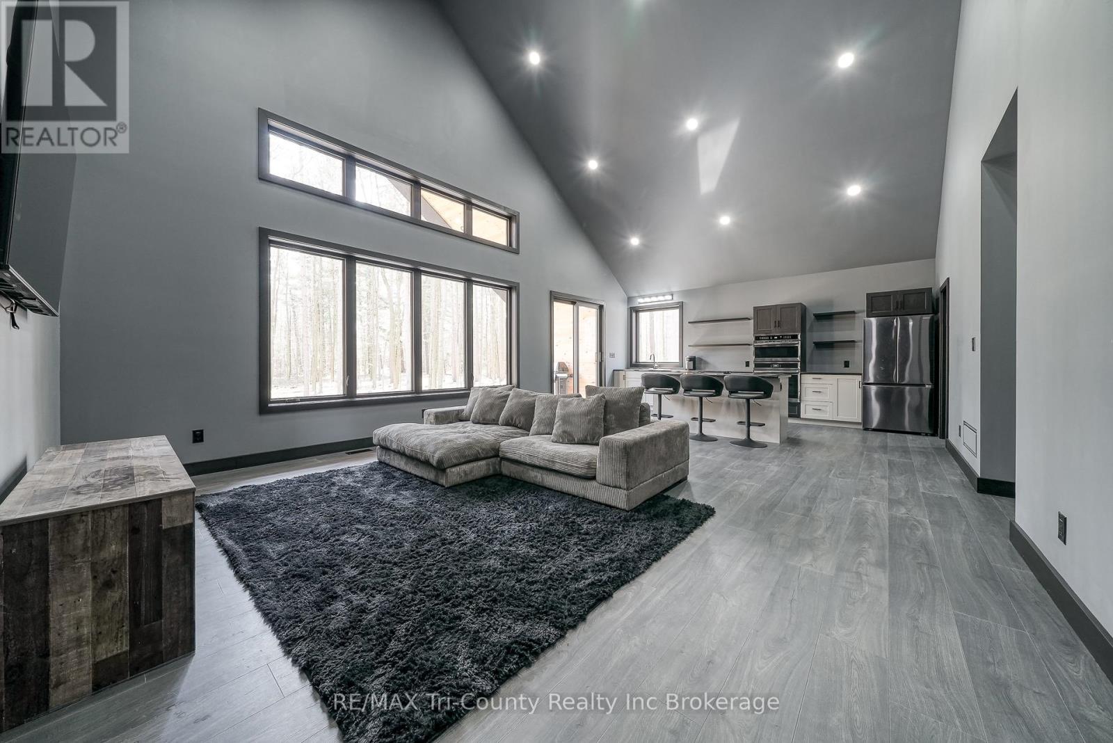 Photo 6 of 1498 12 Th Concession Road, Norfolk ON