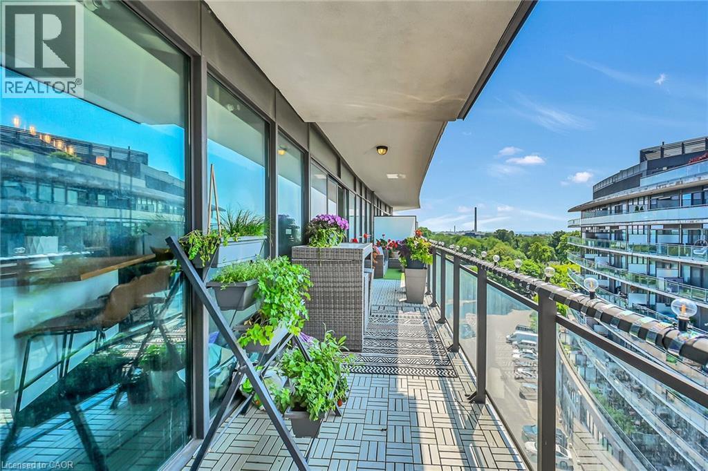 Photo 6 of 1201 Dundas Street E Unit 902, Toronto ON