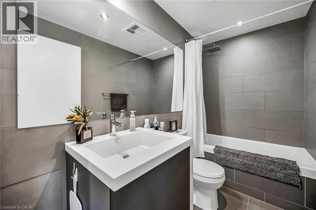 Photo 23 of 1201 Dundas Street E Unit 902, Toronto ON