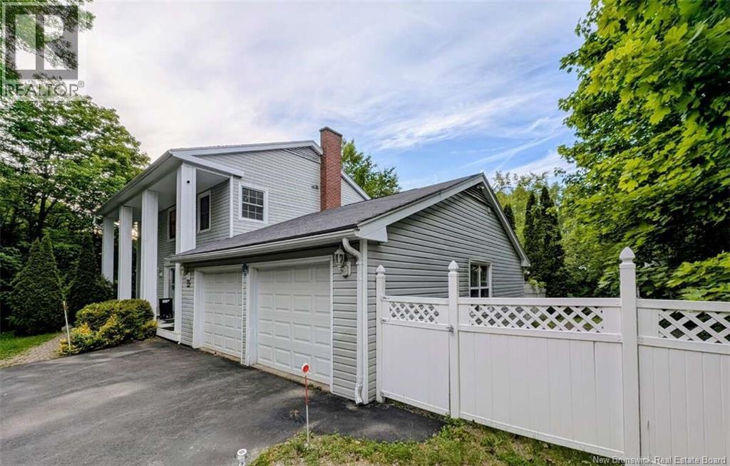 Photo 2 of 1 A Heather Terrace, Fredericton NB