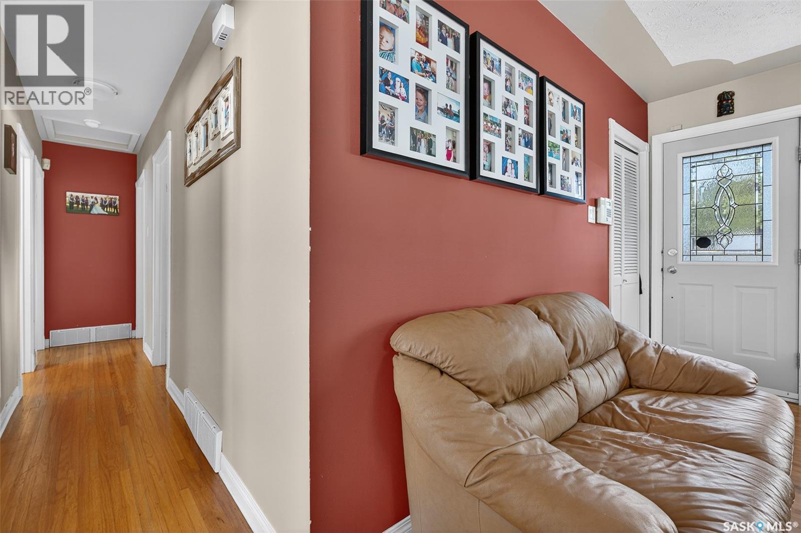 Photo 33 of 1234 Carleton Street, Moose Jaw SK