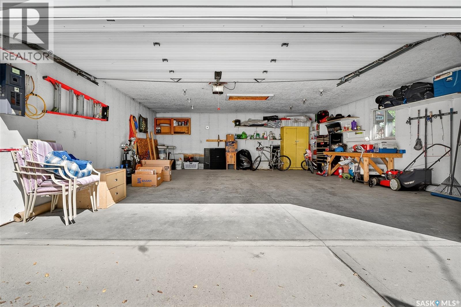 Photo 22 of 1234 Carleton Street, Moose Jaw SK