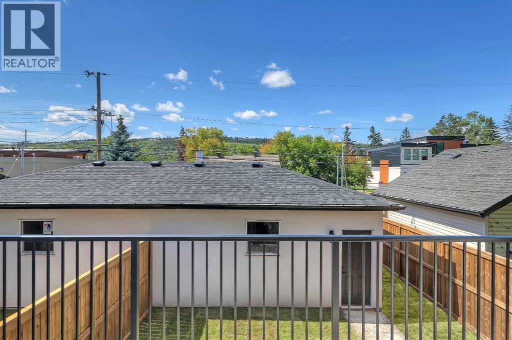 Single Family House for Sale in   Avenue NW Montgomery Calgary 