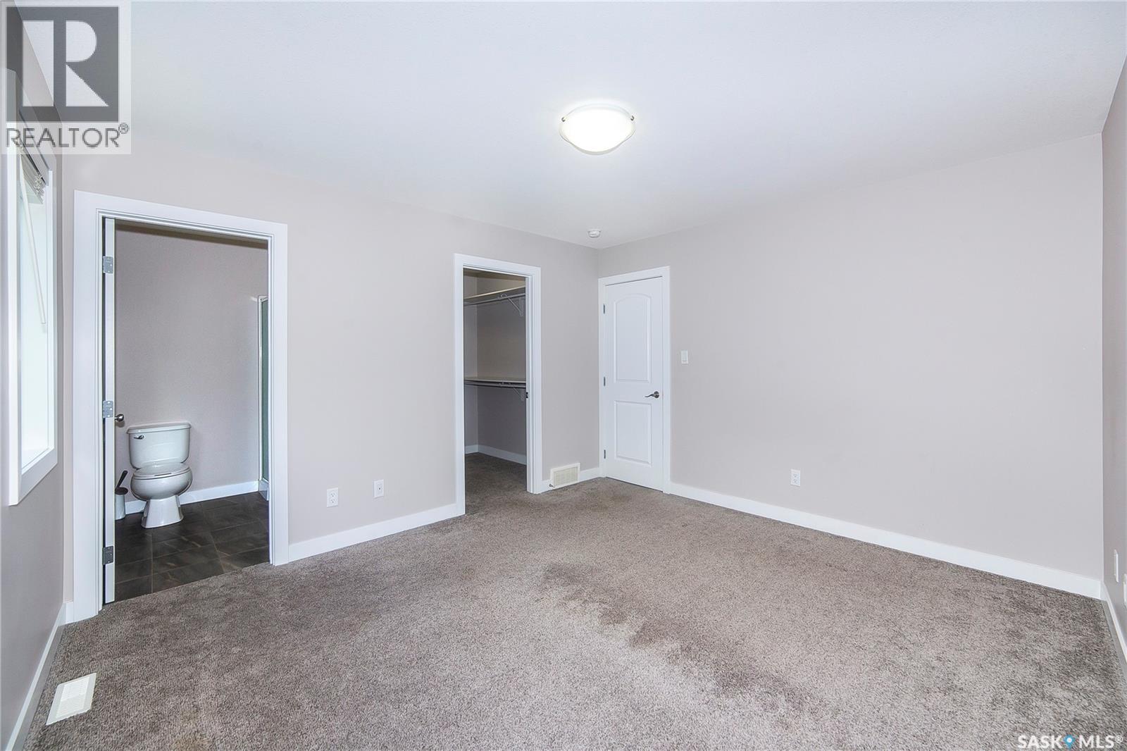 Single Family House 2 Level for Sale in  B AVENUE N Saskatoon 