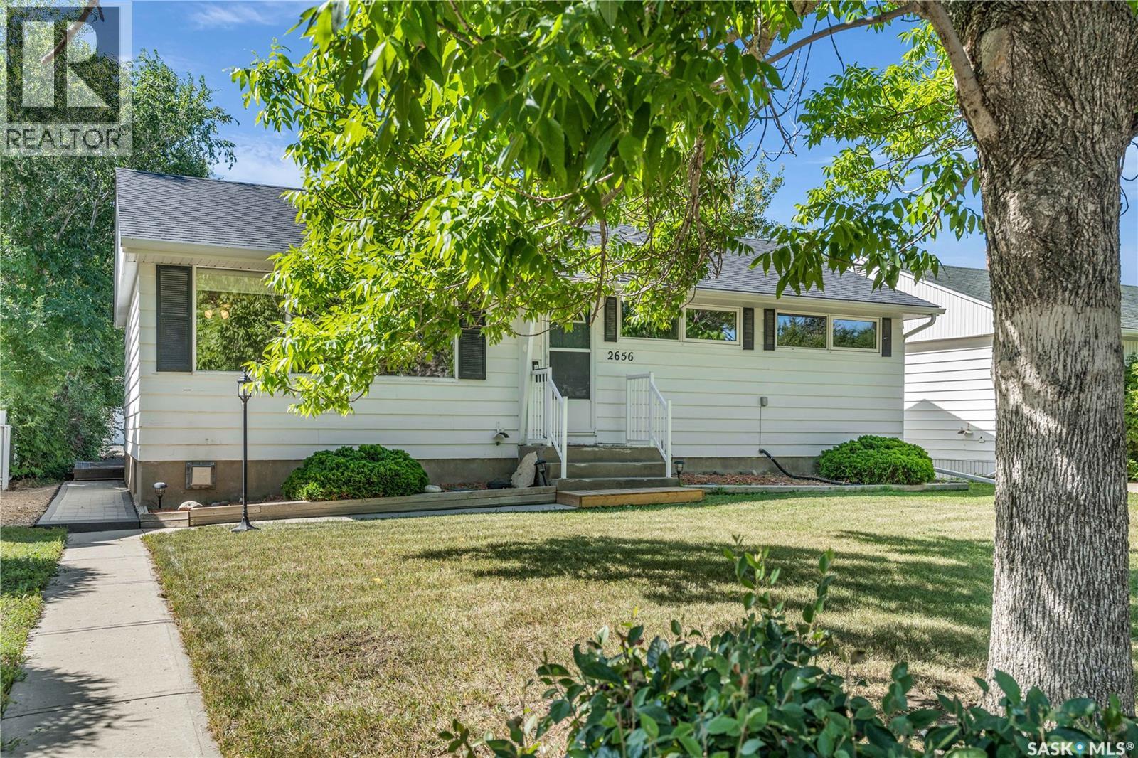 Photo 7 of 2656 Rothwell Street, Regina SK